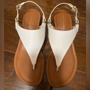Tommy Hilfiger White Sandal - Size 71/2